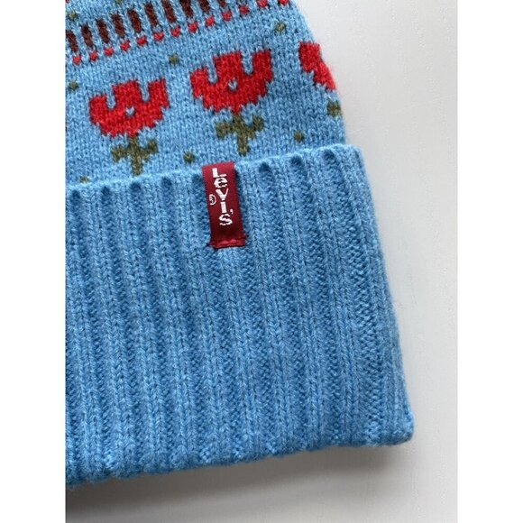 Levi's Flower Knit Foldover Beanie Powder Blue Nordic Unisex One Size OS Pom Pom - Picture 3 of 13